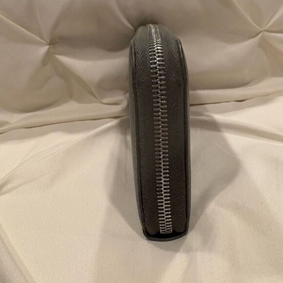 Prada Gray Saffiano Leather Long Zip Around Luxury Wallet and Dust Bag - Picture 5 of 15